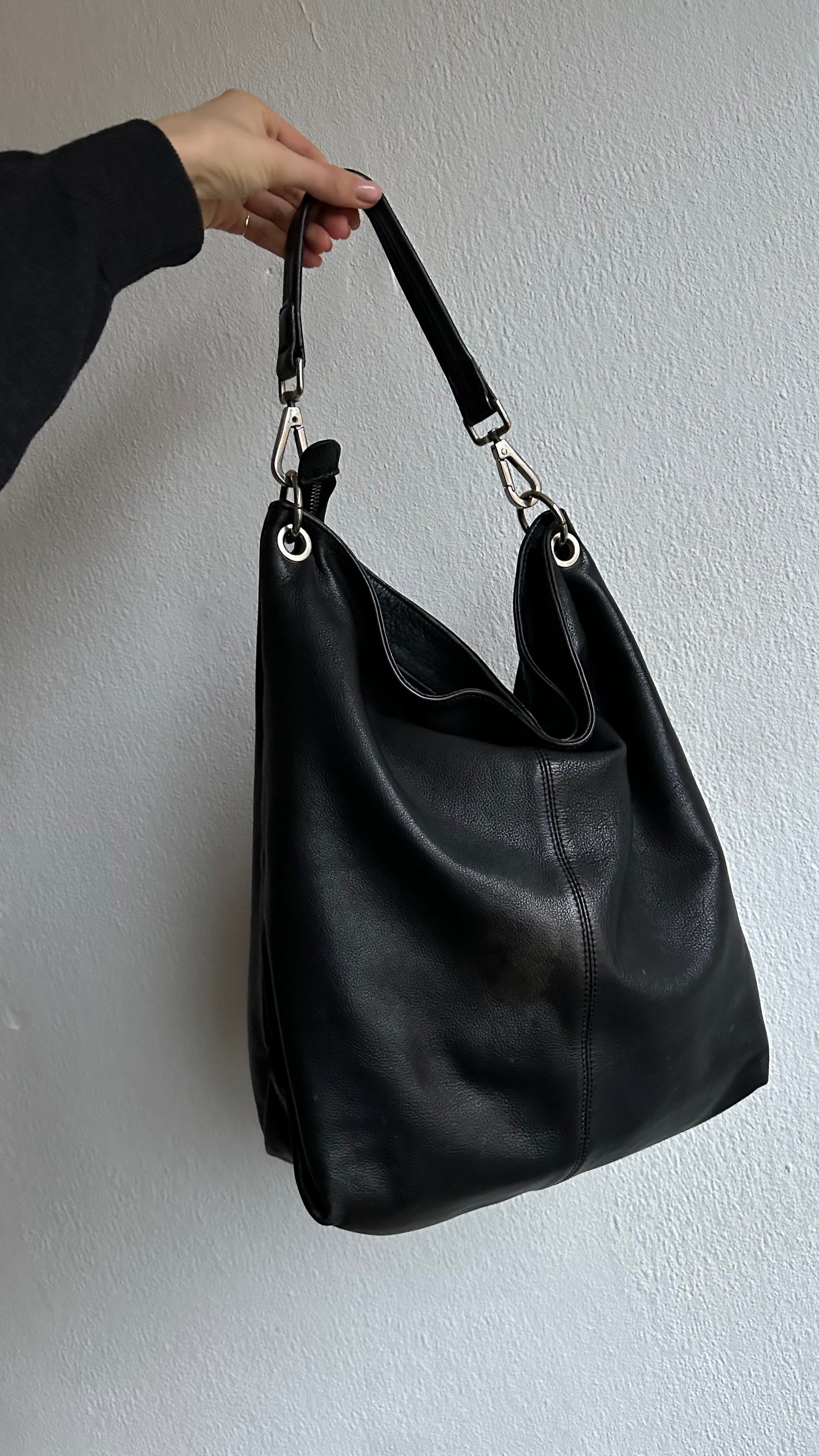 black leather shoulderbag