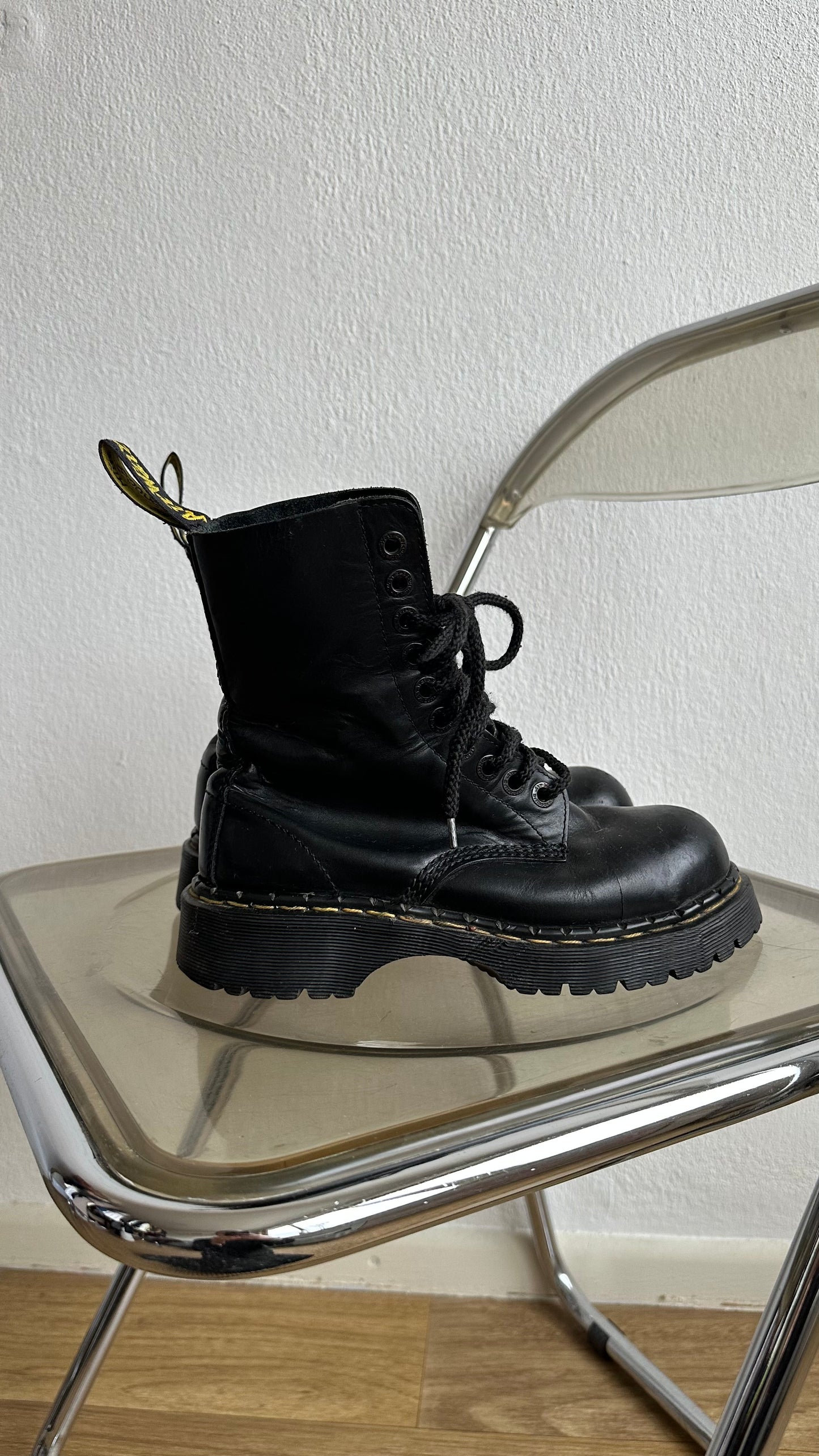 Dr martens vintage MIE