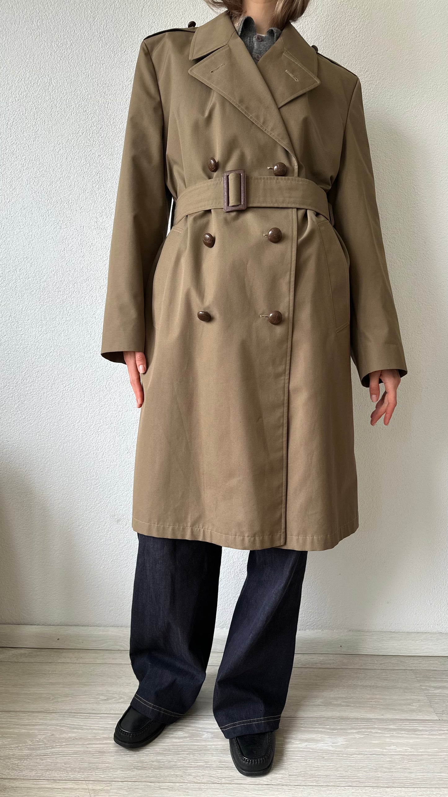 moss green vintage trenchcoat