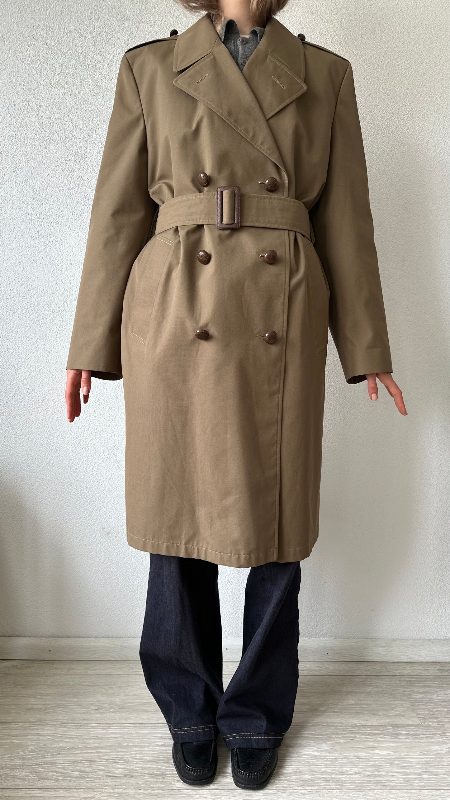 moss green vintage trenchcoat