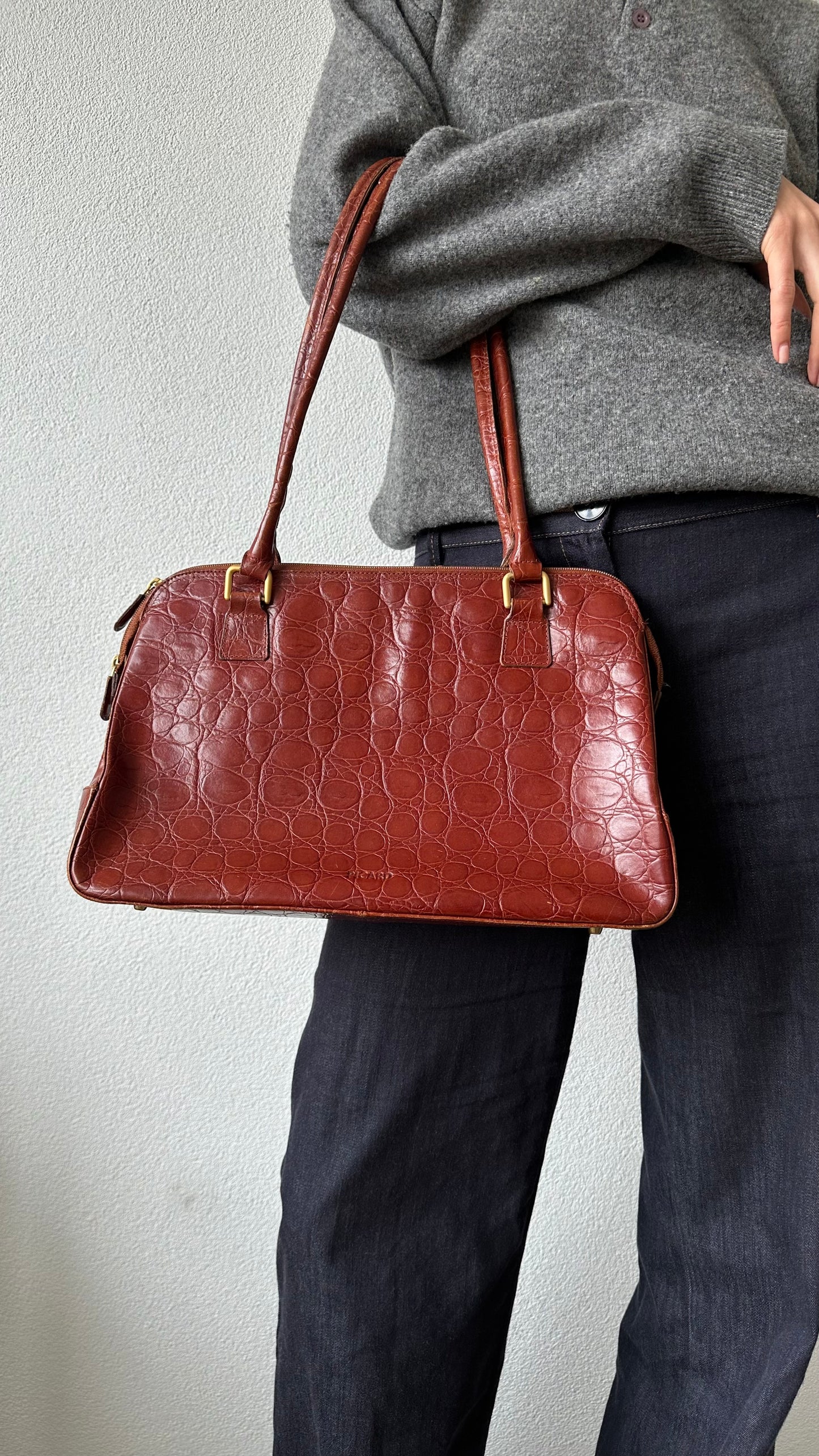 leather vintage red brown croc bag
