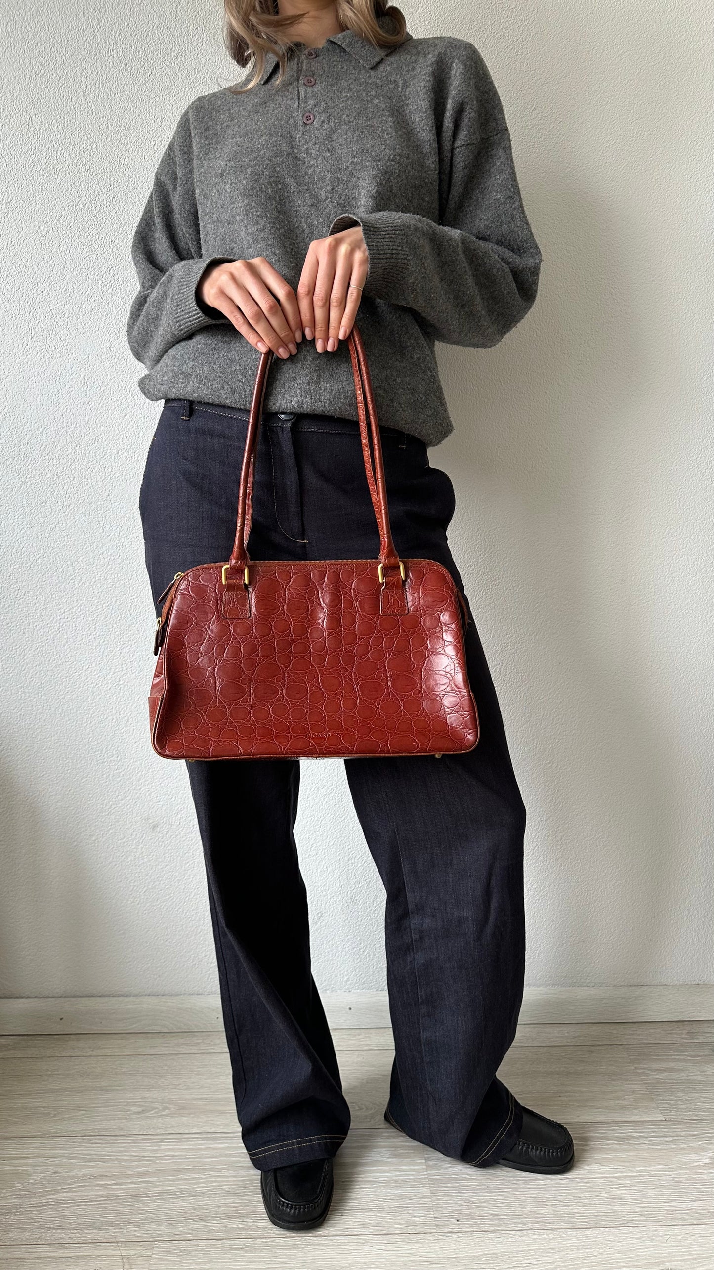 leather vintage red brown croc bag