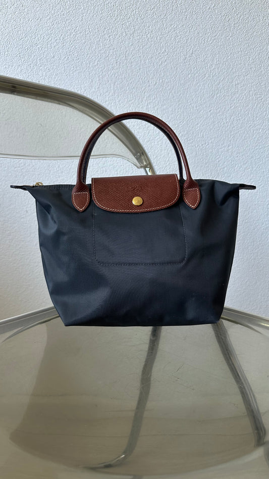 dark grey Longchamp le pliage size S