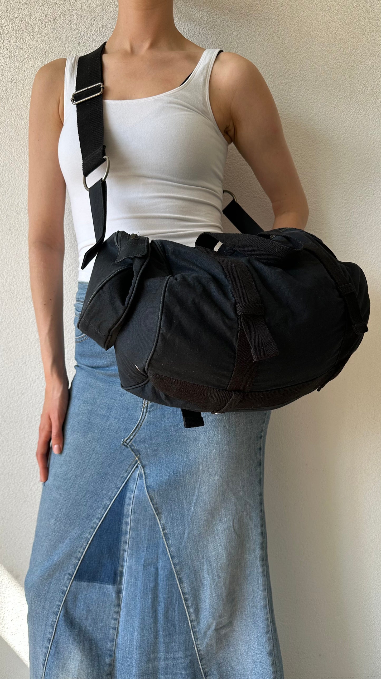 vintage black sequoia shoulderbag weekender style