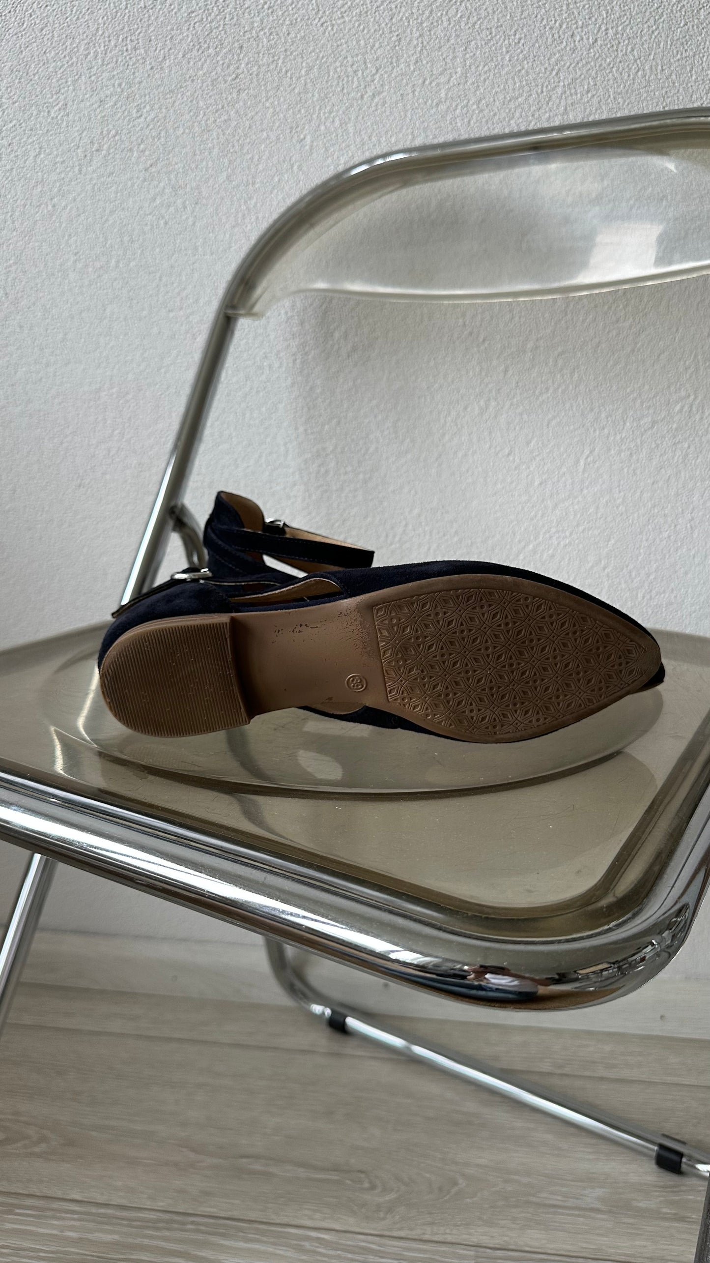dark blue suede pointed ankle strap ballerina’s