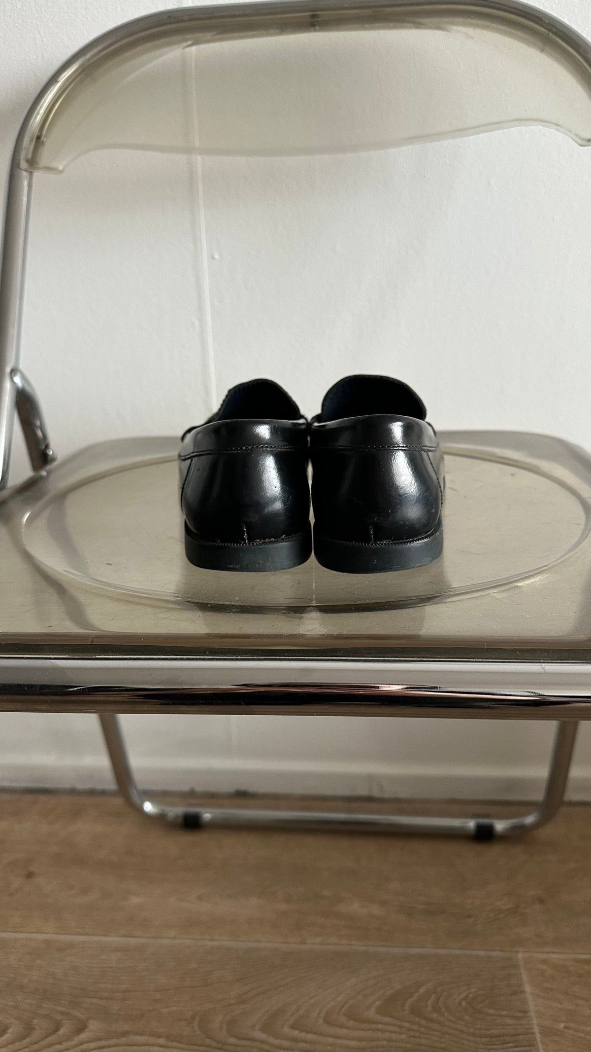 black loafers classic size 39