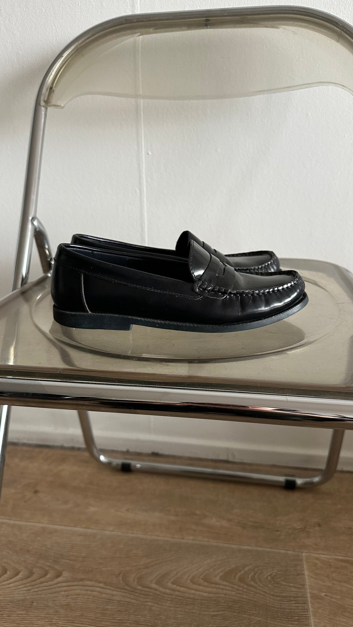 black loafers classic size 39