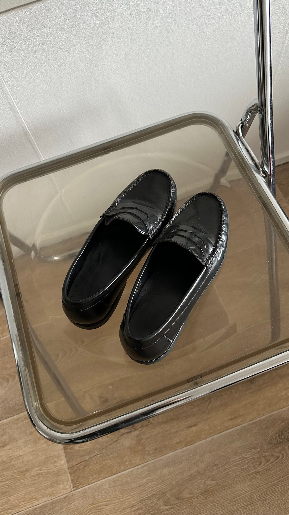 black loafers classic size 39